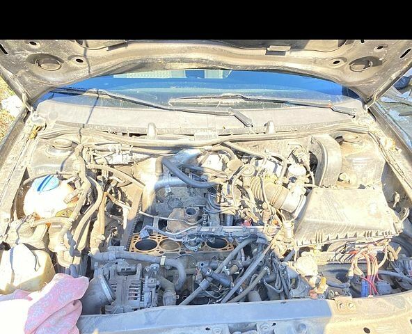 Шкода Октавия, объемом двигателя 1.8 л и пробегом 0 тыс. км за 100 $, фото 1 на Automoto.ua