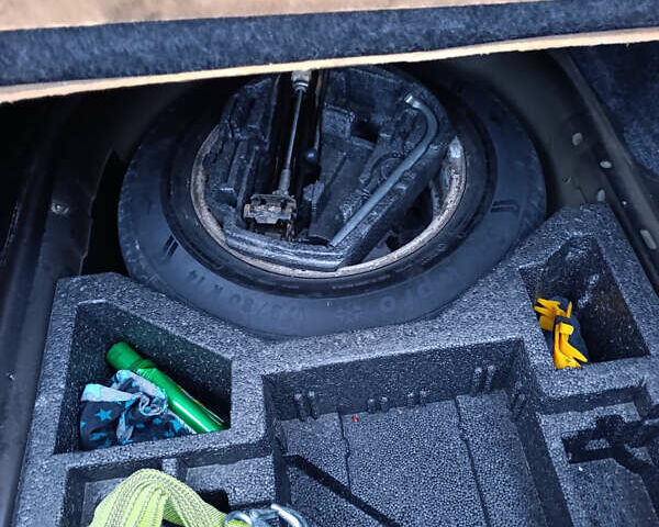 Шкода Октавия, объемом двигателя 1.6 л и пробегом 200 тыс. км за 5300 $, фото 4 на Automoto.ua