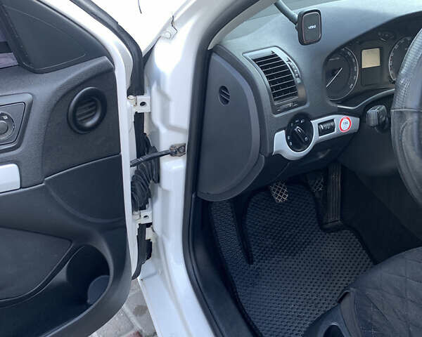 Шкода Октавия, объемом двигателя 1.9 л и пробегом 250 тыс. км за 4999 $, фото 16 на Automoto.ua