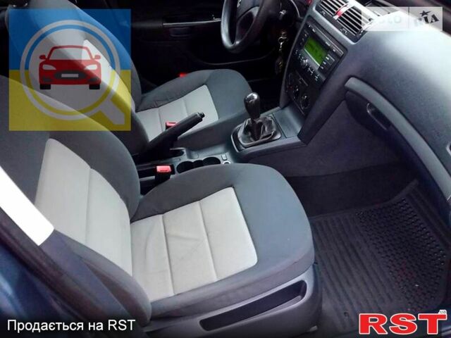 Шкода Октавия, объемом двигателя 1.6 л и пробегом 272 тыс. км за 4950 $, фото 4 на Automoto.ua