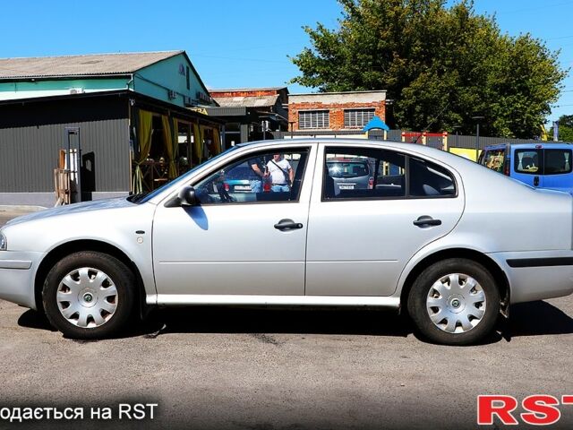 Шкода Октавія, об'ємом двигуна 1.6 л та пробігом 154 тис. км за 3600 $, фото 1 на Automoto.ua