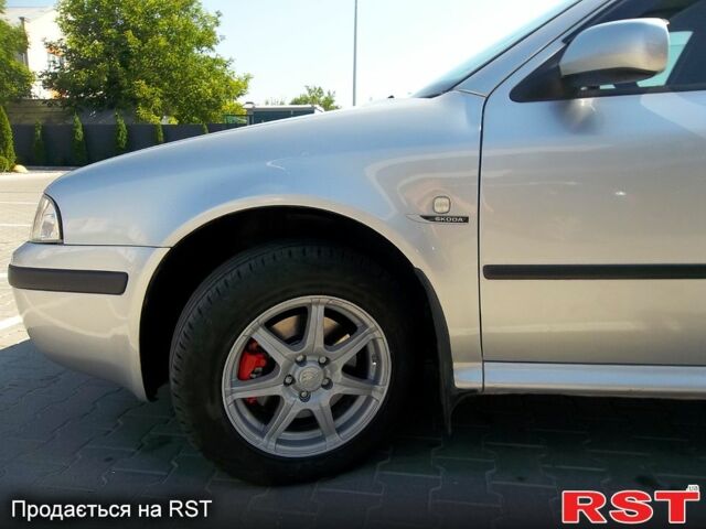 Шкода Октавия, объемом двигателя 2 л и пробегом 444 тыс. км за 5500 $, фото 12 на Automoto.ua