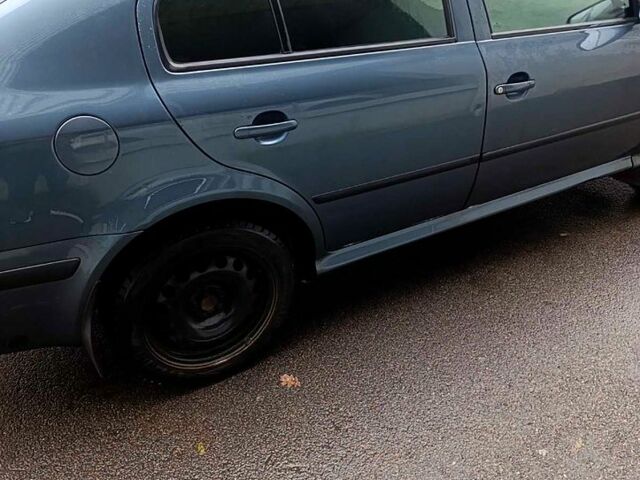 Шкода Октавія, об'ємом двигуна 1.6 л та пробігом 325 тис. км за 4600 $, фото 1 на Automoto.ua