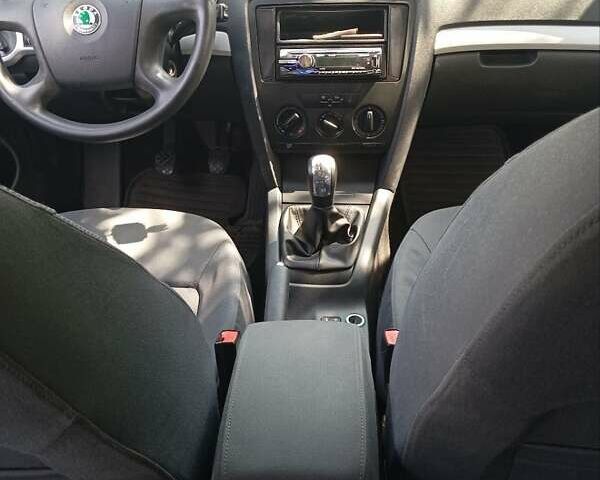 Шкода Октавия, объемом двигателя 1.6 л и пробегом 256 тыс. км за 4500 $, фото 7 на Automoto.ua