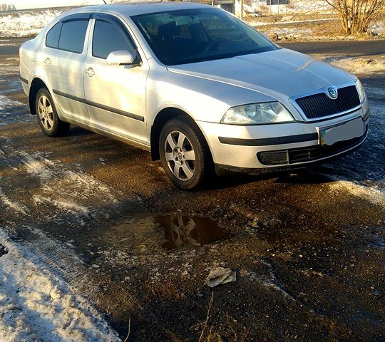 Шкода Октавія, об'ємом двигуна 1.6 л та пробігом 180 тис. км за 5000 $, фото 1 на Automoto.ua