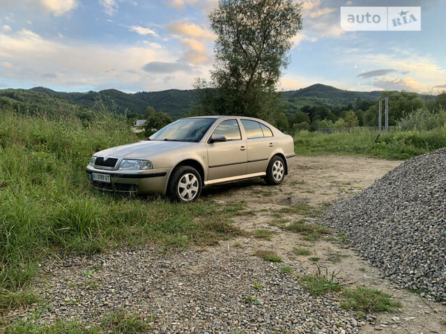 Шкода Октавия, объемом двигателя 1.6 л и пробегом 100 тыс. км за 6200 $, фото 1 на Automoto.ua