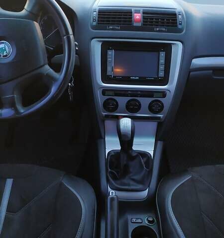 Шкода Октавия, объемом двигателя 1.6 л и пробегом 450 тыс. км за 6500 $, фото 6 на Automoto.ua