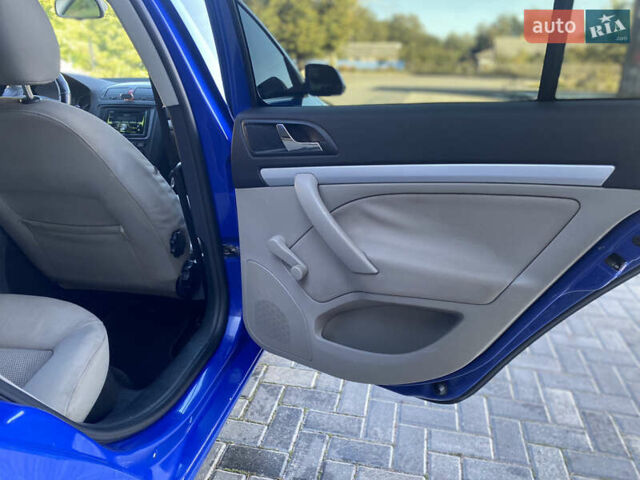 Шкода Октавія, об'ємом двигуна 1.6 л та пробігом 310 тис. км за 5500 $, фото 11 на Automoto.ua