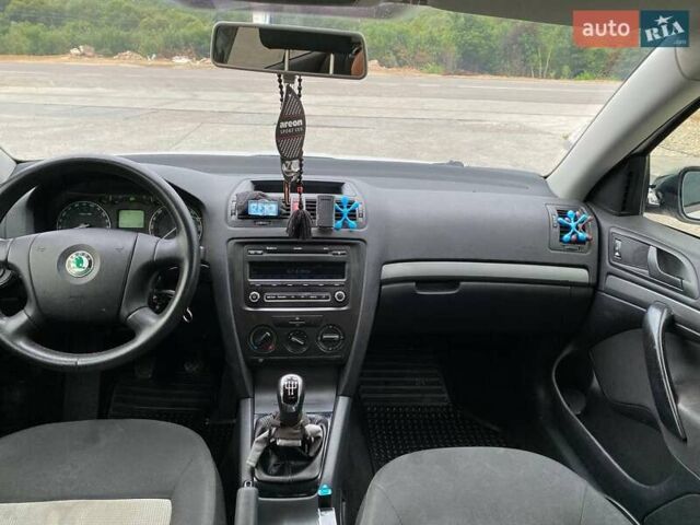 Шкода Октавия, объемом двигателя 1.6 л и пробегом 326 тыс. км за 5300 $, фото 4 на Automoto.ua