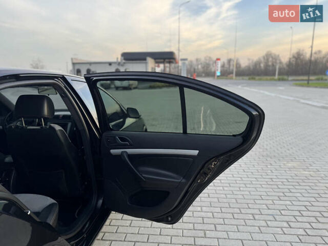 Шкода Октавия, объемом двигателя 2 л и пробегом 310 тыс. км за 5700 $, фото 13 на Automoto.ua