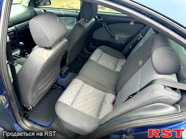 Шкода Октавія, об'ємом двигуна 1.6 л та пробігом 276 тис. км за 5200 $, фото 9 на Automoto.ua