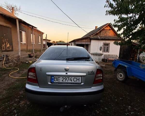 Шкода Октавія, об'ємом двигуна 1.6 л та пробігом 285 тис. км за 5800 $, фото 3 на Automoto.ua