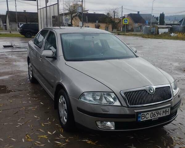 Шкода Октавия, объемом двигателя 1.6 л и пробегом 173 тыс. км за 6000 $, фото 2 на Automoto.ua