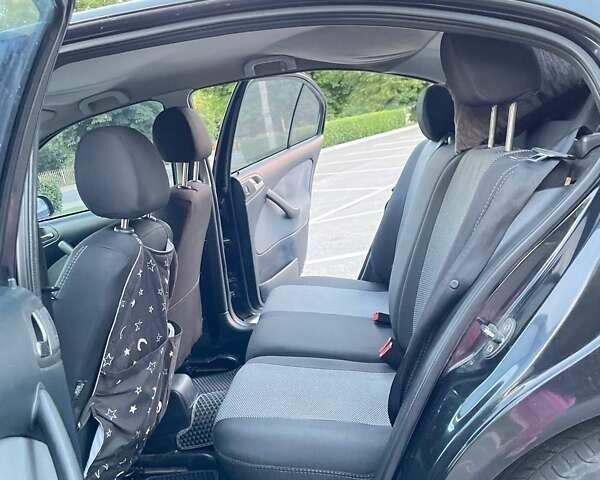 Шкода Октавія, об'ємом двигуна 1.6 л та пробігом 290 тис. км за 5200 $, фото 15 на Automoto.ua