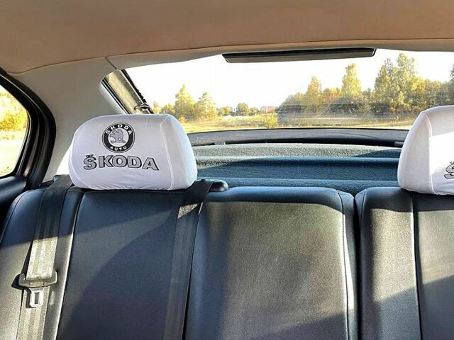 Шкода Октавия, объемом двигателя 2 л и пробегом 250 тыс. км за 6000 $, фото 4 на Automoto.ua