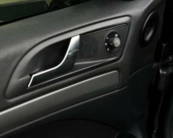 Шкода Октавия, объемом двигателя 1.98 л и пробегом 250 тыс. км за 6200 $, фото 30 на Automoto.ua