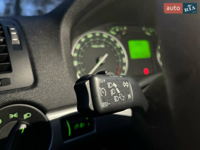Шкода Октавия 2007 в Чернигове на Automoto.ua Шкода Октавия, объемом двигателя 1.6 л и пробегом 175 тыс. км за 6490 $, фото 21 на Automoto.ua