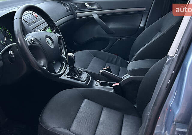 Шкода Октавия, объемом двигателя 1.6 л и пробегом 224 тыс. км за 6500 $, фото 7 на Automoto.ua