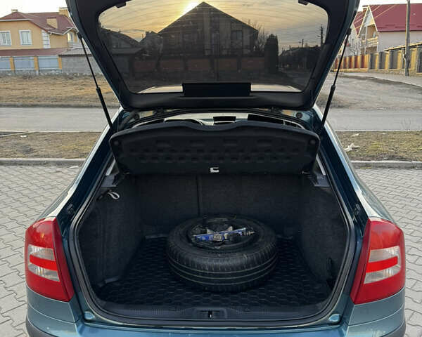Шкода Октавия, объемом двигателя 1.6 л и пробегом 292 тыс. км за 5999 $, фото 14 на Automoto.ua