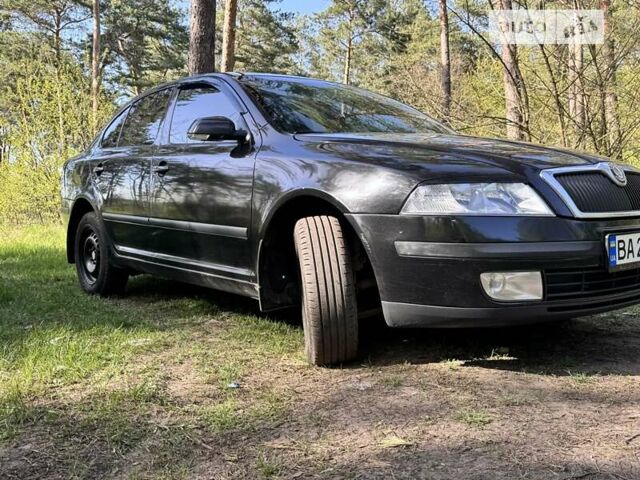 Шкода Октавія, об'ємом двигуна 2 л та пробігом 291 тис. км за 5500 $, фото 4 на Automoto.ua