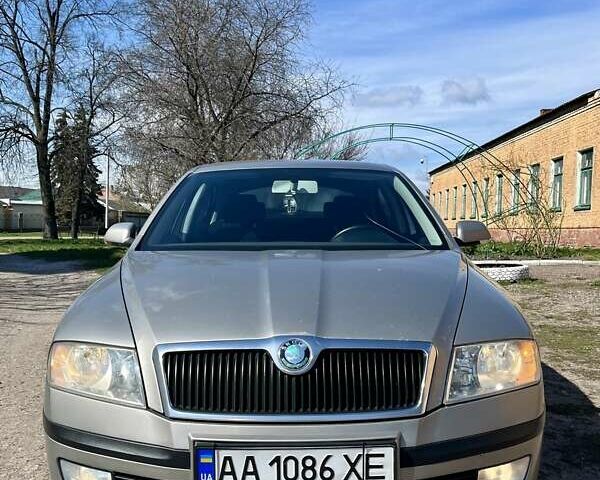 Шкода Октавія, об'ємом двигуна 1.6 л та пробігом 200 тис. км за 5500 $, фото 2 на Automoto.ua