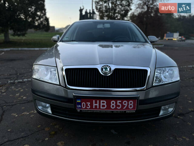 Шкода Октавия 2007 в Чернигове на Automoto.ua Шкода Октавия, объемом двигателя 1.6 л и пробегом 175 тыс. км за 6490 $, фото 4 на Automoto.ua