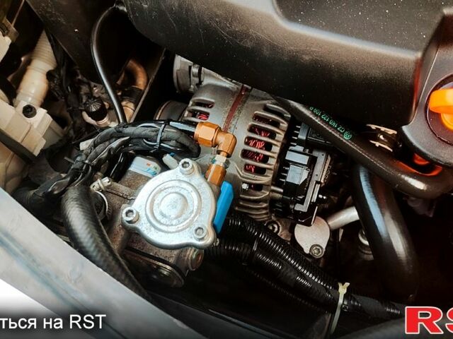 Шкода Октавія, об'ємом двигуна 1.6 л та пробігом 270 тис. км за 6999 $, фото 9 на Automoto.ua