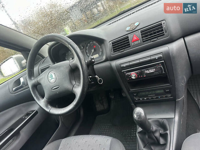 Шкода Октавія 2007 у Луцьку на Automoto.ua Шкода Октавія, об'ємом двигуна 1.6 л та пробігом 231 тис. км за 4999 $, фото 21 на Automoto.ua