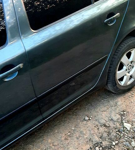 Шкода Октавія, об'ємом двигуна 1.6 л та пробігом 417 тис. км за 4650 $, фото 1 на Automoto.ua