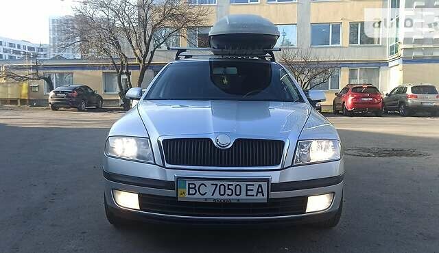 Шкода Октавия, объемом двигателя 2 л и пробегом 257 тыс. км за 7200 $, фото 18 на Automoto.ua