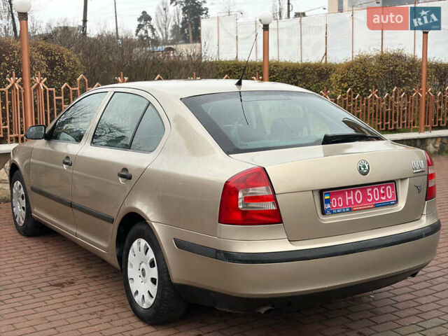 Шкода Октавия, объемом двигателя 1.6 л и пробегом 200 тыс. км за 5499 $, фото 3 на Automoto.ua