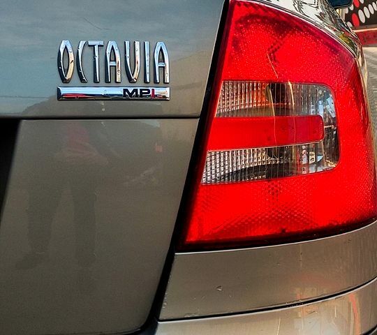 Шкода Октавія, об'ємом двигуна 1.6 л та пробігом 270 тис. км за 6999 $, фото 6 на Automoto.ua