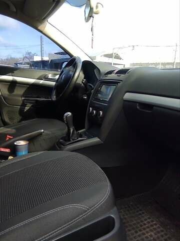 Шкода Октавия, объемом двигателя 1.6 л и пробегом 250 тыс. км за 6700 $, фото 4 на Automoto.ua