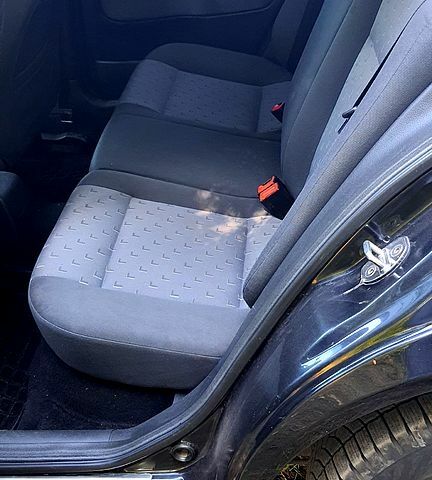 Шкода Октавия, объемом двигателя 1.6 л и пробегом 250 тыс. км за 6500 $, фото 4 на Automoto.ua