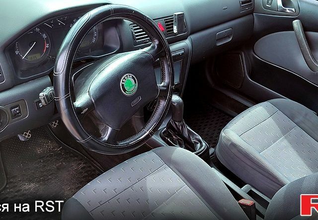 Шкода Октавия, объемом двигателя 1.6 л и пробегом 239 тыс. км за 4200 $, фото 5 на Automoto.ua
