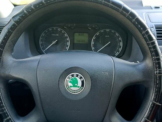 Шкода Октавия, объемом двигателя 1.6 л и пробегом 226 тыс. км за 6800 $, фото 7 на Automoto.ua