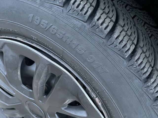 Шкода Октавия, объемом двигателя 2 л и пробегом 280 тыс. км за 2000 $, фото 5 на Automoto.ua