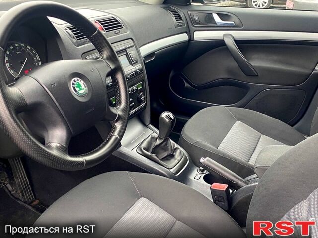 Шкода Октавия, объемом двигателя 1.6 л и пробегом 193 тыс. км за 6300 $, фото 9 на Automoto.ua