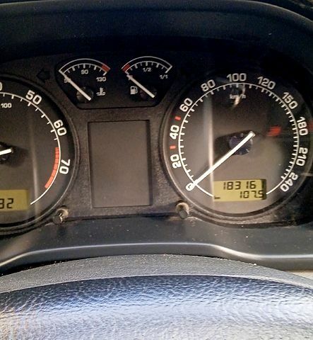 Шкода Октавия, объемом двигателя 1.6 л и пробегом 183 тыс. км за 7300 $, фото 2 на Automoto.ua