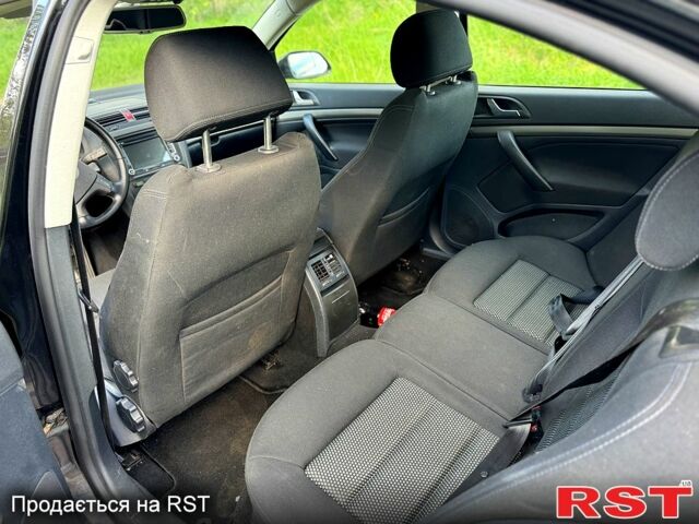 Шкода Октавия, объемом двигателя 1.6 л и пробегом 329 тыс. км за 6500 $, фото 5 на Automoto.ua