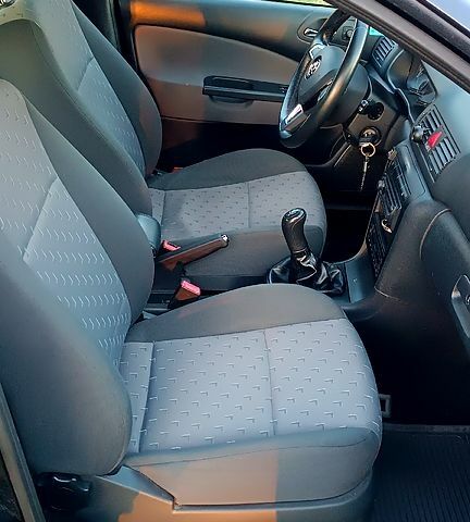 Шкода Октавия, объемом двигателя 1.6 л и пробегом 207 тыс. км за 6500 $, фото 7 на Automoto.ua