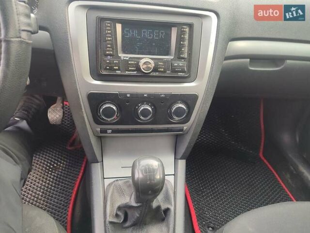 Шкода Октавия 2009 в Лубнах на Automoto.ua Шкода Октавия, объемом двигателя 1.6 л и пробегом 211 тыс. км за 5999 $, фото 11 на Automoto.ua
