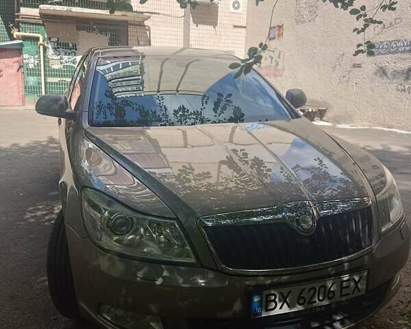 Шкода Октавия, объемом двигателя 1.6 л и пробегом 250 тыс. км за 8500 $, фото 2 на Automoto.ua