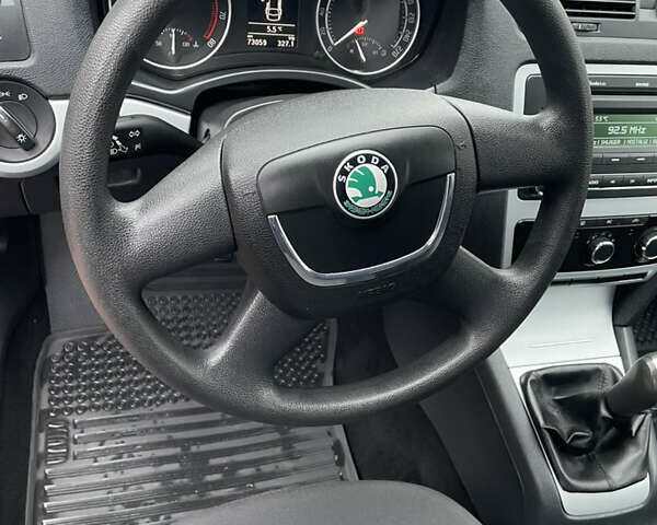 Шкода Октавія, об'ємом двигуна 1.8 л та пробігом 76 тис. км за 9800 $, фото 8 на Automoto.ua