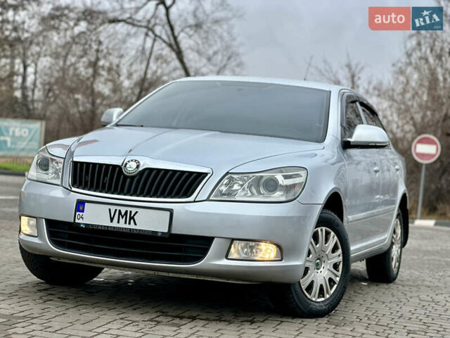 Шкода Октавия, объемом двигателя 1.6 л и пробегом 178 тыс. км за 8700 $, фото 1 на Automoto.ua