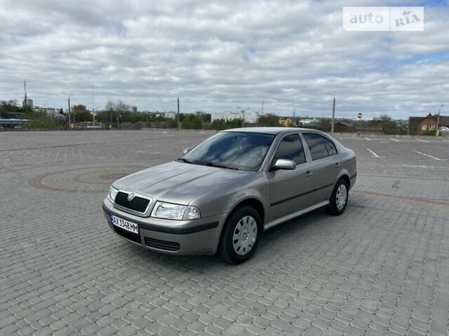 Шкода Октавія, об'ємом двигуна 1.6 л та пробігом 214 тис. км за 7200 $, фото 7 на Automoto.ua