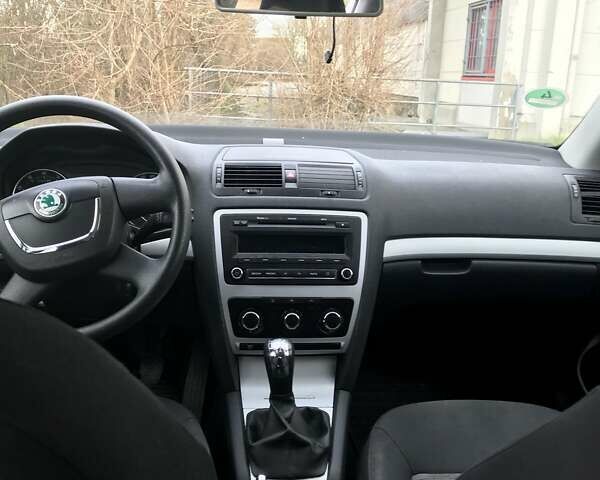 Шкода Октавия, объемом двигателя 1.8 л и пробегом 125 тыс. км за 7800 $, фото 7 на Automoto.ua