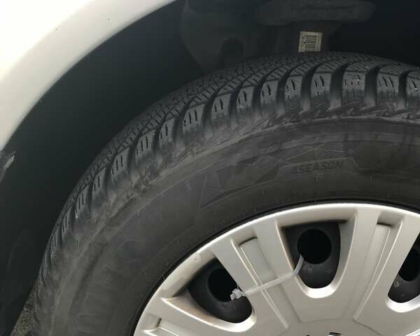 Шкода Октавия, объемом двигателя 1.8 л и пробегом 125 тыс. км за 7800 $, фото 2 на Automoto.ua