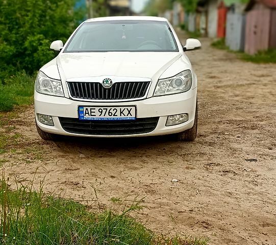 Шкода Октавия, объемом двигателя 1.8 л и пробегом 203 тыс. км за 7500 $, фото 2 на Automoto.ua