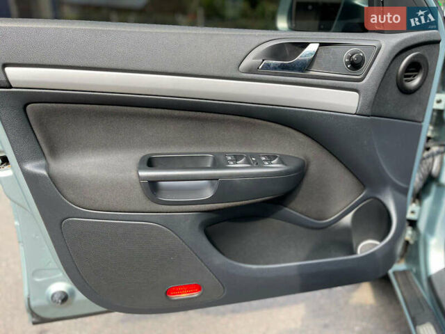 Шкода Октавия, объемом двигателя 1.8 л и пробегом 150 тыс. км за 8800 $, фото 11 на Automoto.ua